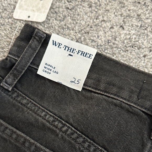NWT We the Free by Free People Ripple Wide-Leg Crop Jeans ~ Fade to Black - Picture 11 of 13